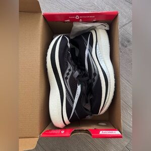 Saucony Endorphin Pro 2 Women’s 6.5